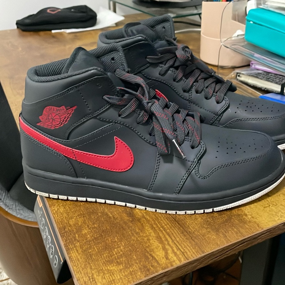 Air Jordan 1s